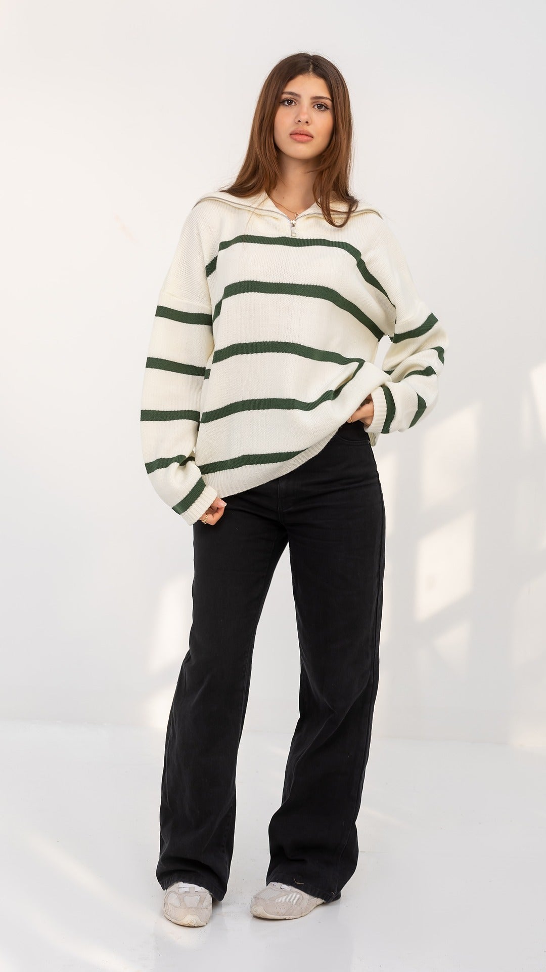 white x Green Pullover